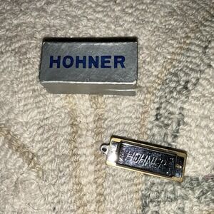 VINTAGE HOHNER LITTLE LADY MINI HARMONICA WITH ORIGINAL STORAGE BOX